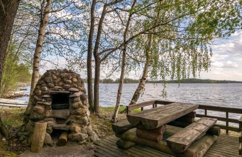 Kulennoinen House | Holiday Home Mäntyrinne by Interhome