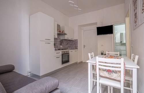 Letojanni House | Holiday Home 'Marea Appartments' close to the Beach with Sea View & A/C