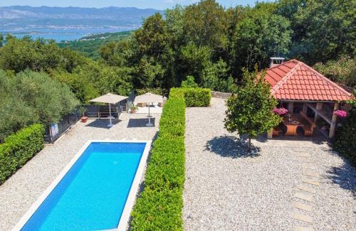 Tribulje House | Holiday Home Matea by Interhome