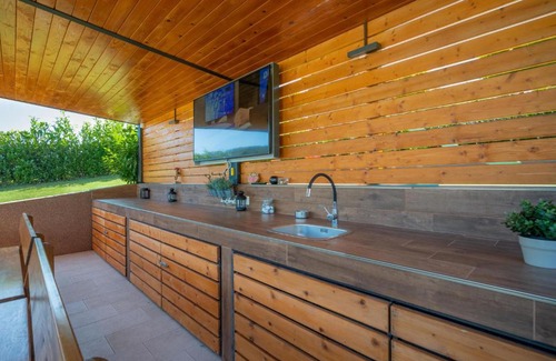 Bosiljevo House | Holiday Home Mia by Interhome