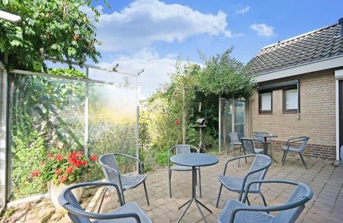 Beek House | Holiday Home Montferland near Huis Bergh Castle, cleaning included