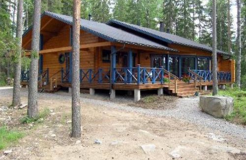 Haapamaki House | Holiday Home Mustikka by Interhome