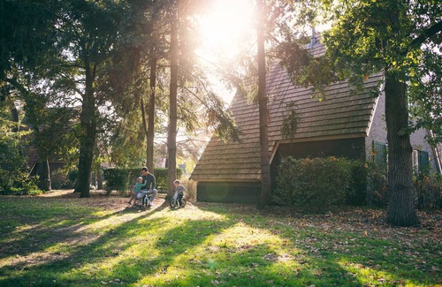 Municipality of Oosterhout Villa | Holiday Home near De Biesbosch National Park