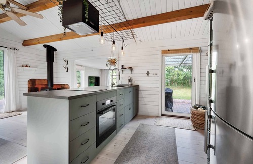 Øksenmølle House | Holiday home near the holiday town of Ebeltoft