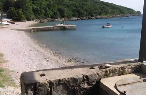 Sveti Jakov House | Holiday home near the sea