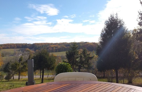 Bournel House | Holiday home near villereal large garden (pets welcome!)