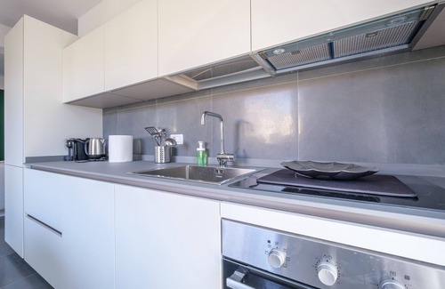 Furci Siculo House | Holiday Home 'Ninai Sea Holiday Apartment 2' with Balcony, Wi-Fi and Air Conditioning