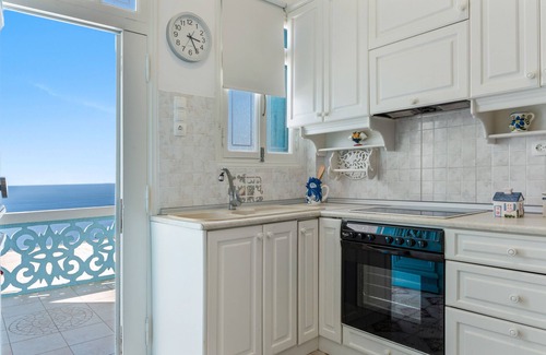 Olympos House | Holiday Home 'Olympos Blue' with Sea View, Wi-Fi and Air Conditioning