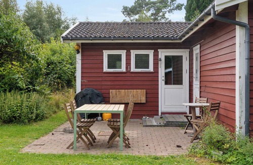Faarevejle House | Holiday home on adventurous plot near beach