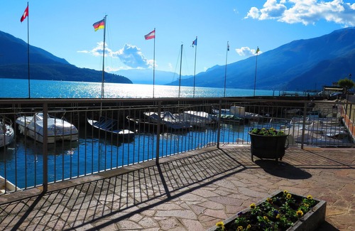 Peglio House | Holiday Home on Lake Como with Lake View, Wifi, Parking, tv sat