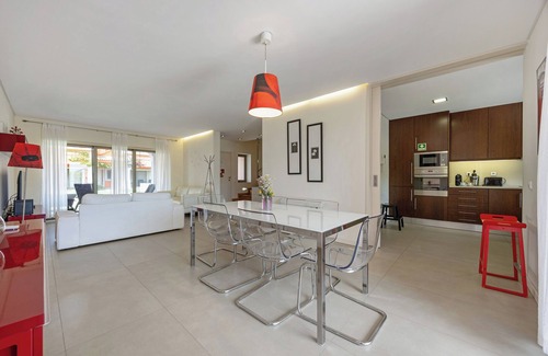 Luz de Tavira House | Holiday Home 'Orange Lux Tavira Residence 3I' with Shared Pool, Wi-Fi and Air Conditioning