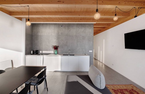 Pai House | Holiday Home 'Pai 521 Panorama' with Lake View, Wi-Fi and Air Conditioning