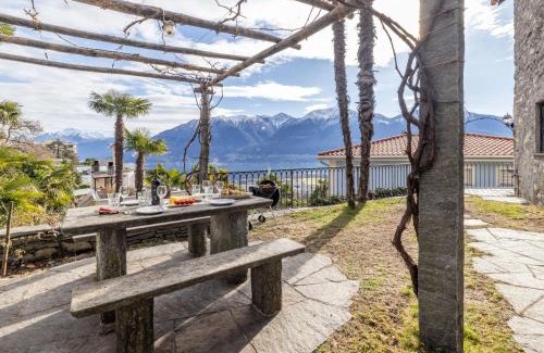 Locarno House | Holiday Home Palm Cottage by Interhome