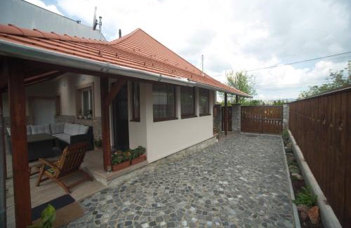 I.Eger House | Holiday Home Podium