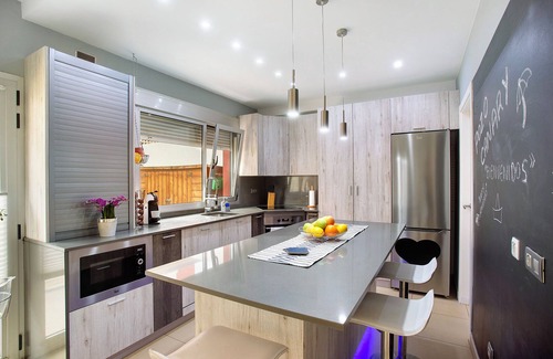 Pozo Izquierda House | Holiday Home 'Pozo Canary' with Private Terrace, Wi-Fi and Air Conditioning