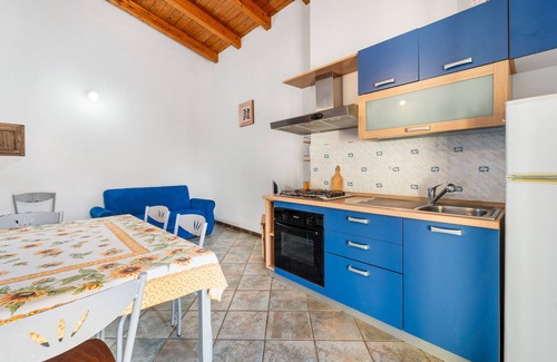 Masainas House | Holiday Home Residence Sulcis 6 with Shared Terrace & A/C