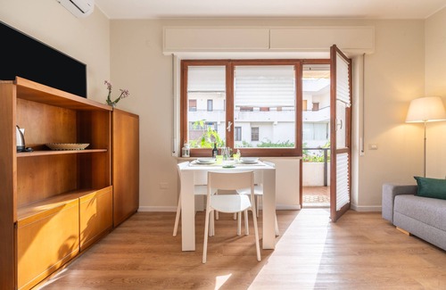 Province of Cagliari House | Holiday Home 'Sa Mariposa' with Balcony, Wi-Fi and Air Conditioning