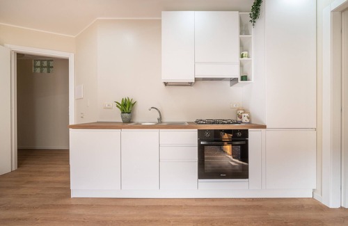Province of Cagliari House | Holiday Home 'Sa Mariposa' with Balcony, Wi-Fi and Air Conditioning