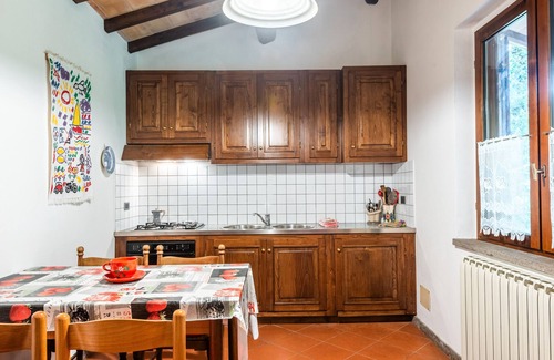 Montieri House | Holiday Home 'San Michele - Casa Rosa' with Mountain View, Shared Pool and Wi-Fi