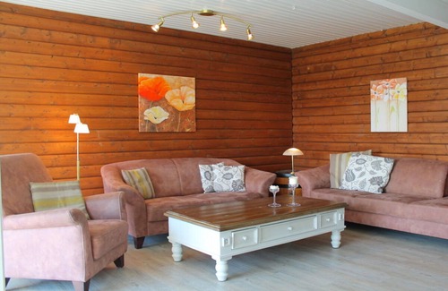Gunneby Apartment | Holiday home Schleiblick