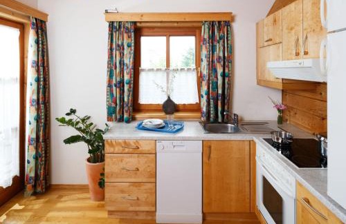 Schlierbach House | Holiday Home Sonnleiten-3 by Interhome