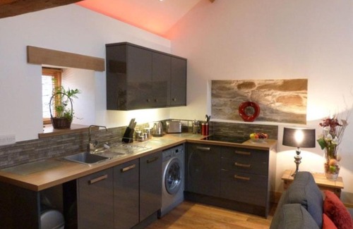 Llanycil House | Holiday Home Stabal Red Lion by Interhome