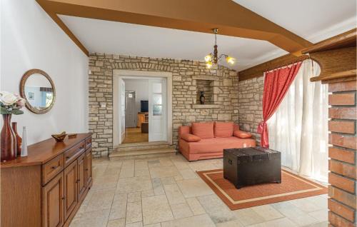Gajana House | Holiday Home Stgolubovo V
