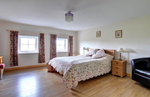 Corwen House | Holiday Home The Stables by Interhome