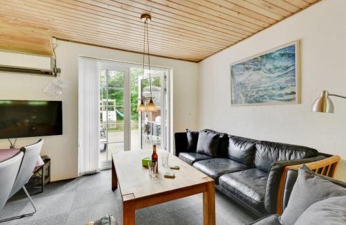 Øhuse House | Holiday Home Thana - 1-4km from the sea by Interhome