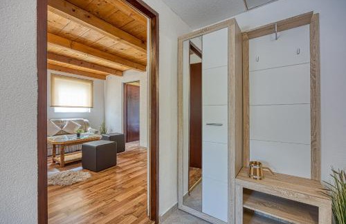 Vrelo Korenicko House | Holiday home Veki*