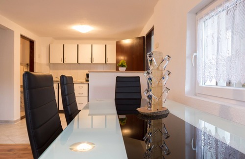 Vrelo Korenicko House | Holiday home Veki