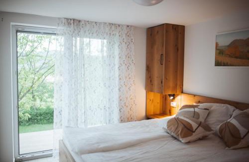 Bistrica ob Sotli House | Holiday Home Vinagora