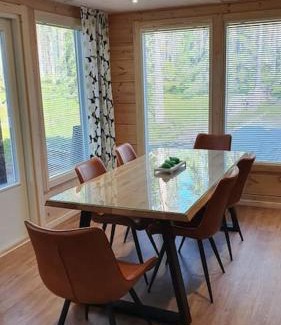 Pyhatunturi Ski Chalet | Holiday home Villa Esteri