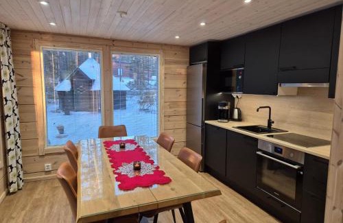 Pyhatunturi Ski Chalet | Holiday home Villa Esteri