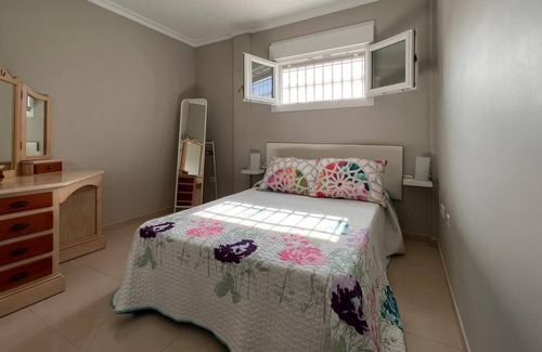 Los Barrios House | Holiday Home "Villa Pantin" with Private Pool