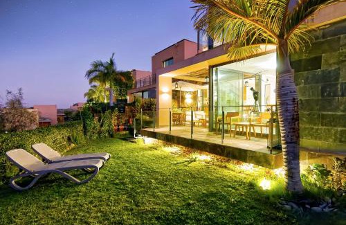 Salobre Villa | Holiday Home Villa Gema
