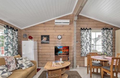 Lapinjaervi House | Holiday Home Villa henna by Interhome