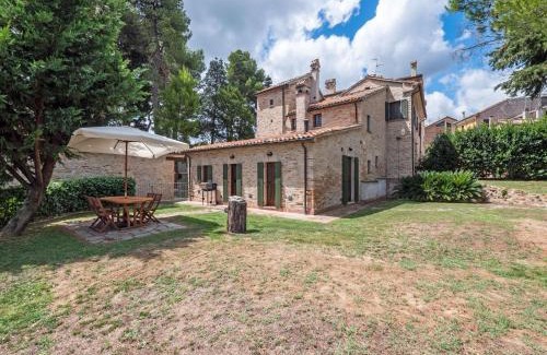 Mombaroccio House | Holiday Home Villagrande Adriatic Pool