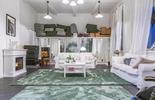 Maenttae-Vilppula House | Holiday Home Vilppulan huvila by Interhome