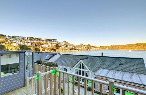 Polruan House | Holiday Home West Street by Interhome
