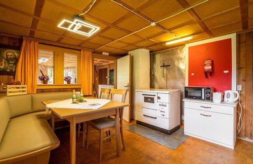 Silbertal Apartment | Holiday home with alpine flair and garden