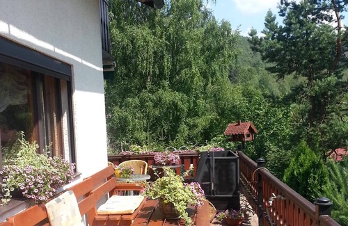Ostrov u Tise House | Holiday home with fireplace and outdoor swimming pool