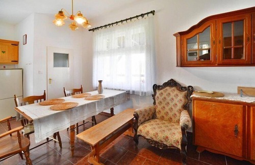 Szczecinek House | Holiday home with fireplace and private garden