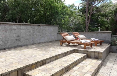 Ribarica House | Holiday home with garden