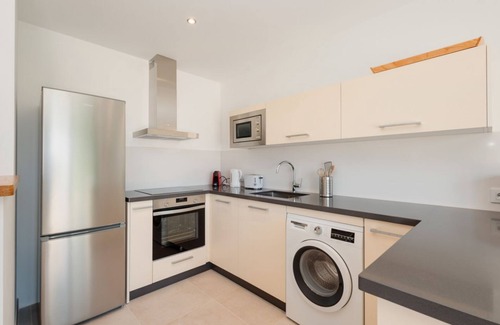 Urbanizacion Costabella House | Holiday home with large sunny terrace, Costabella