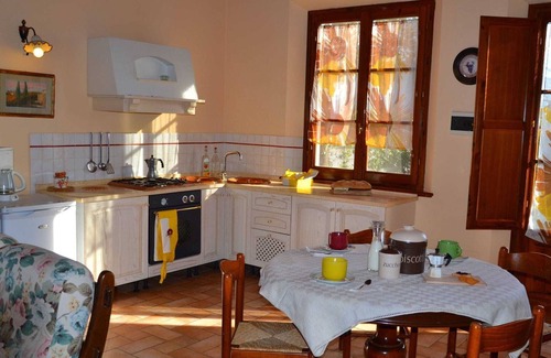 Stabbia House | Holiday home with pool and jacuzzi