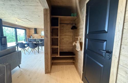 Lonashult House | Holiday home with sauna and lake view in scenic Lonashult