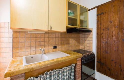 Cagli House | Holiday home with swimming pool for large families