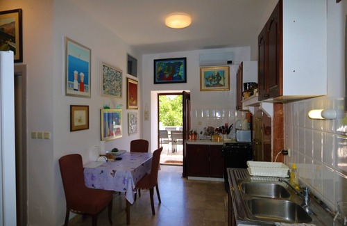 Silo House | Holiday home with terrace and air conditioning