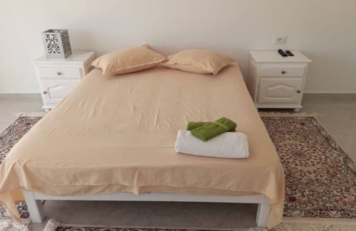 Houmt Arbah Villa | Holiday Homes -- Villa la Reine